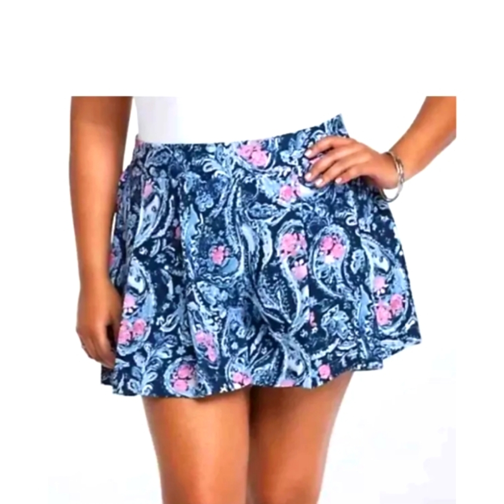 Torrid Woman's Size 3 Blue pink floral Flowy Elastic Waist Shorts